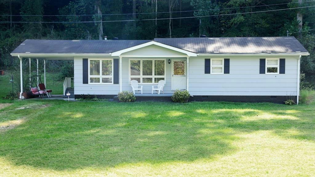 225 SKATE RD, EAST POINT, KY 41216, photo 1 of 15