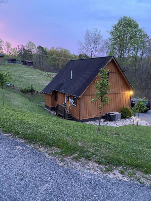 247 SHILOH DR, LOUISA, KY 41230, photo 1 of 10