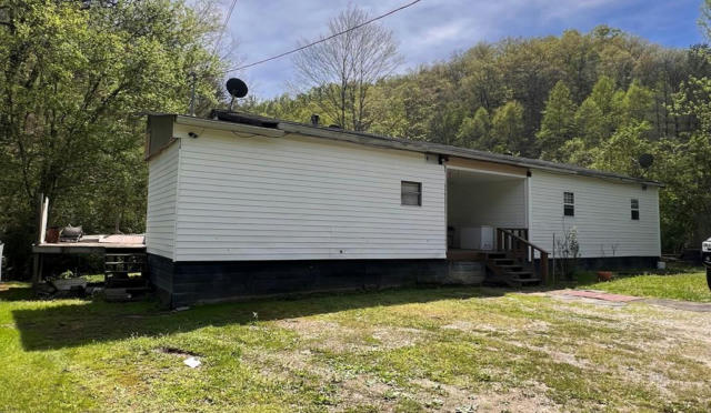 6613 KY ROUTE 404, DAVID, KY 41616 - Image 1
