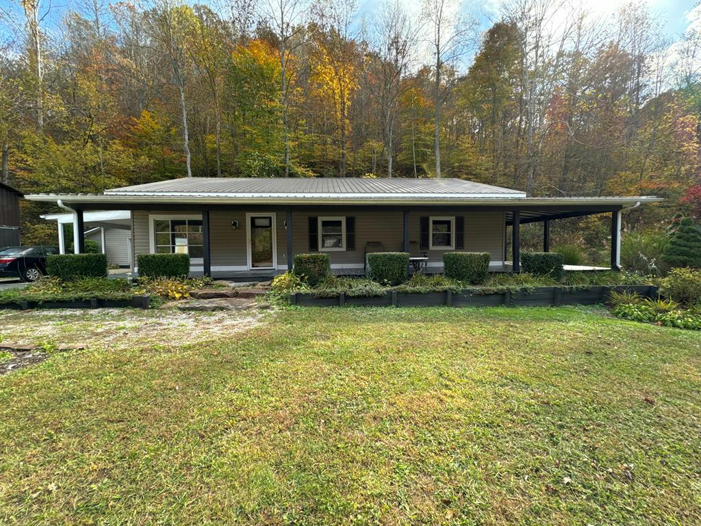 4033 KY ROUTE 40 E, MEALLY, KY 41234, photo 1 of 21