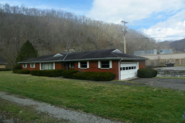 118 CHEROKEE DR, PIKEVILLE, KY 41501, photo 3 of 4